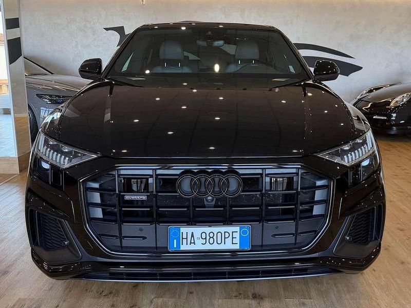 Usata Audi Q8 Sport 286 CV (210 kW) 2019 Nero SUV