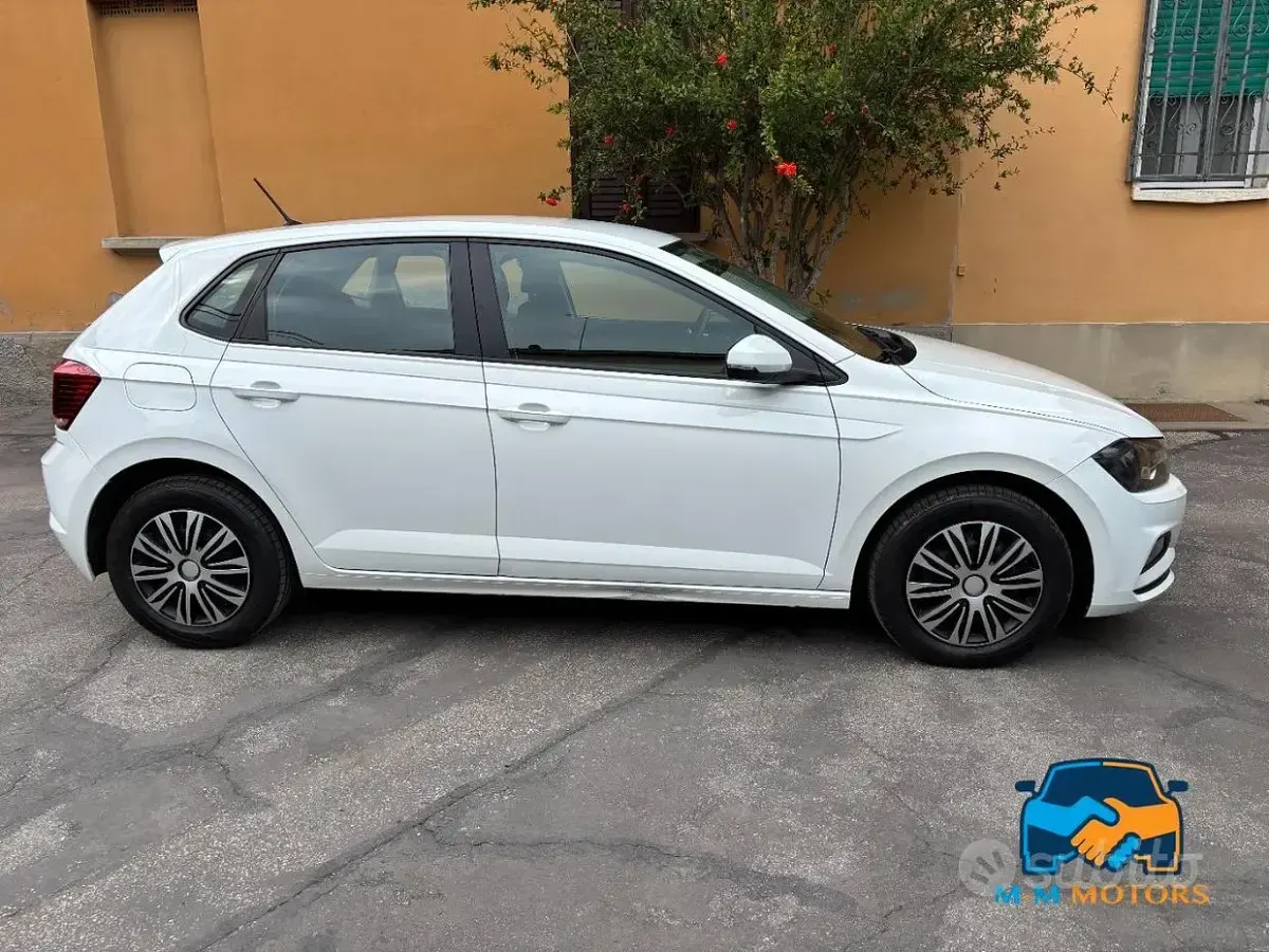 Usata VW Polo Trendline 80 CV (58 kW) 2019 Bianco Utilitaria
