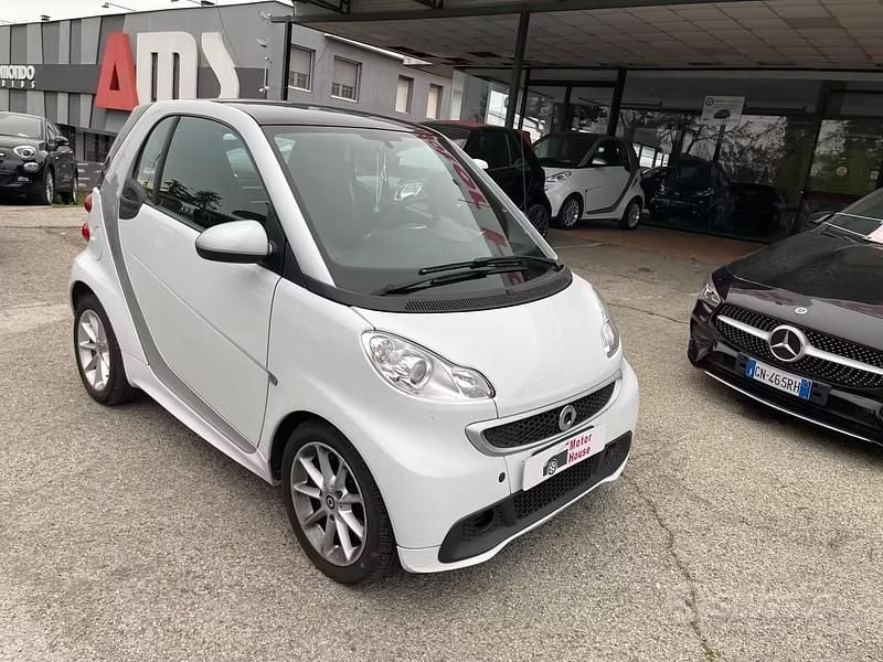 Usata Smart ForTwo Coupé Passion 71 CV (52 kW) 2014 Bianco Coupé