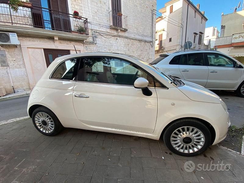 Usata Fiat 500 Lounge 69 CV (50 kW) 2013 Bianco Utilitaria