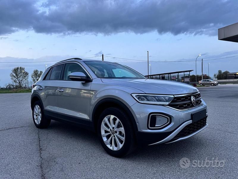 Usata VW T-Roc Edition 150 CV (110 kW) 2025 Grigio SUV