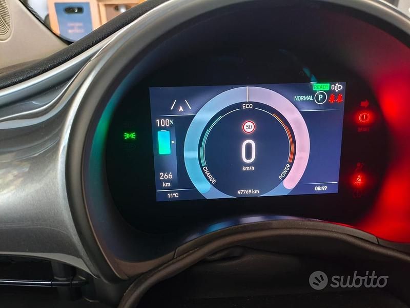 Usata Fiat 500e 69 kW (95 CV) 2022 Grigio Utilitaria