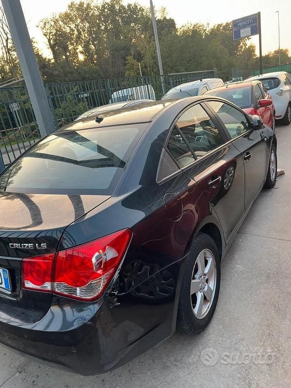 Usata Chevrolet Cruze 2011 Nero Berlina
