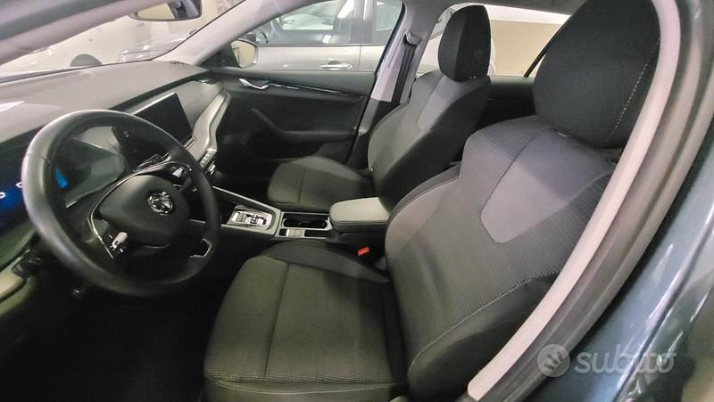 Usata Skoda Octavia 150 CV (110 kW) 2021 Grigio Station wagon