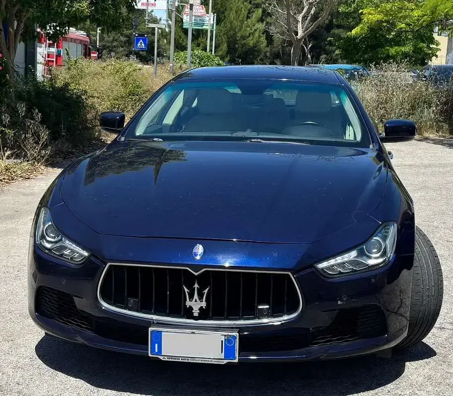 Usata Maserati Ghibli 250 CV (183 kW) 2014 Blu/azzurro Berlina