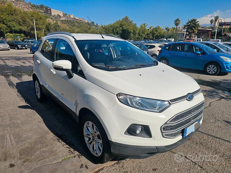 Usata Ford Ecosport 125 CV (91 kW) 2016 Bianco SUV