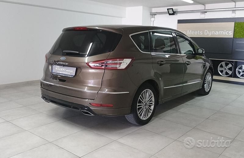 Usata Ford S-MAX S 180 CV (132 kW) 2017 Giallo Monovolume