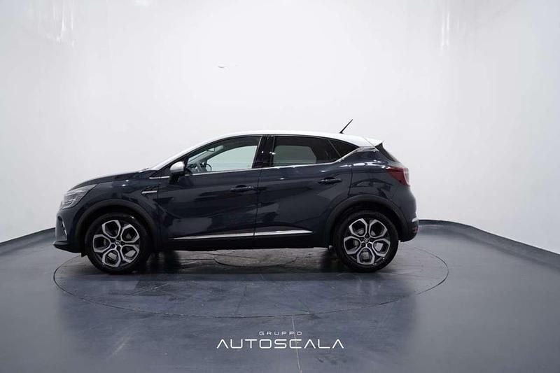Usata Renault Captur Techno 101 CV (74 kW) 2021 Bestyle dublino / grigio avia SUV