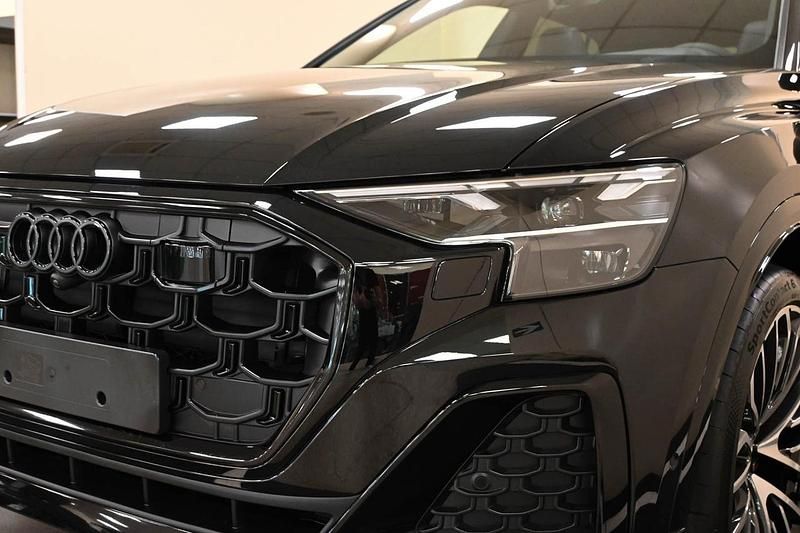 Nuova Audi Q8 e-tron Sport 209 kW (285 CV) 2025 Nero SUV