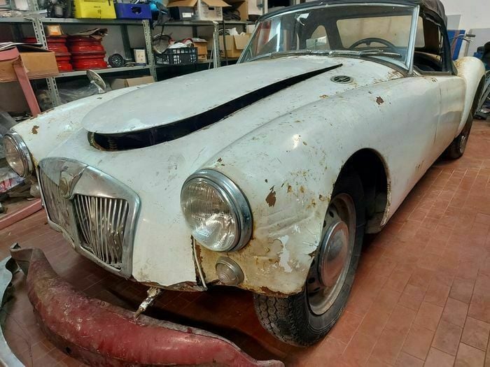 Usata MG A 68 CV (50 kW) 1958 Bianco Cabrio