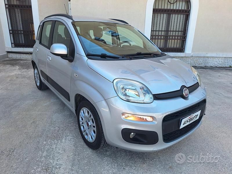 Usata Fiat Panda Lounge 69 CV (50 kW) 2013 Grigio Utilitaria