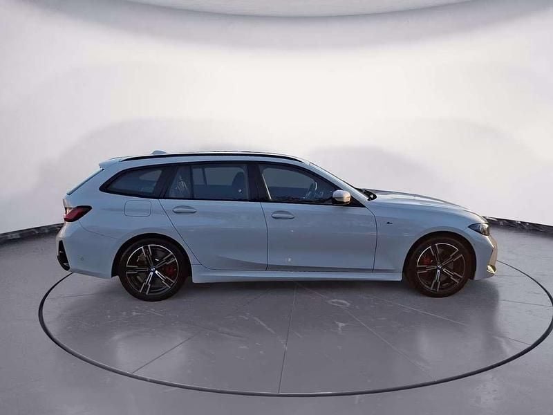 Usata BMW 318 M Sport 156 CV (114 kW) 2025 Alpinweiß uni Station wagon
