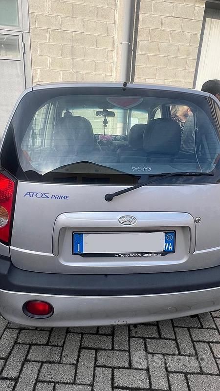 Usata Hyundai Atos Prime 59 CV (43 kW) 2002 Grigio Utilitaria