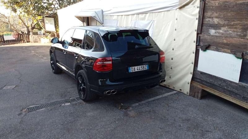 Usata Porsche Cayenne Turbo 250 CV (183 kW) 2006 SUV