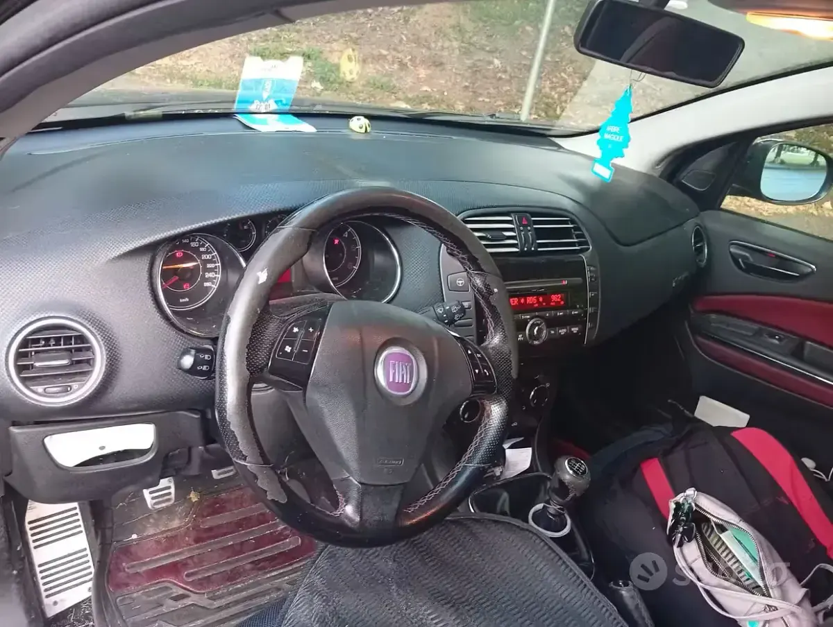 Usata Fiat Bravo 105 CV (77 kW) 2009 Nero Utilitaria