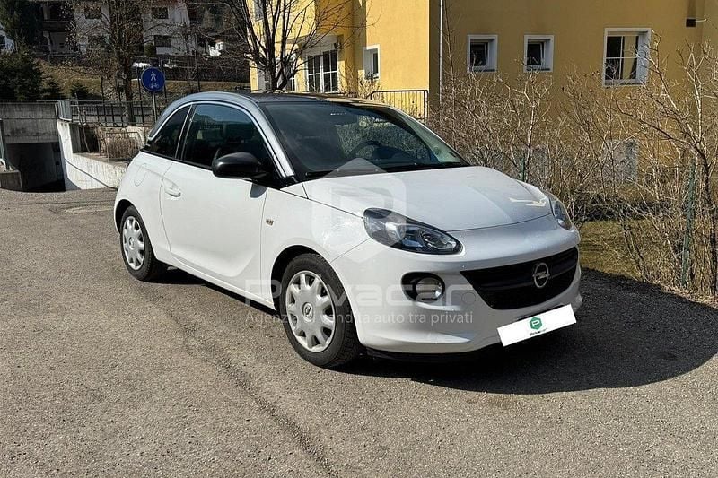 Usata Opel Adam Glam 69 CV (50 kW) 2017 Bianco Utilitaria