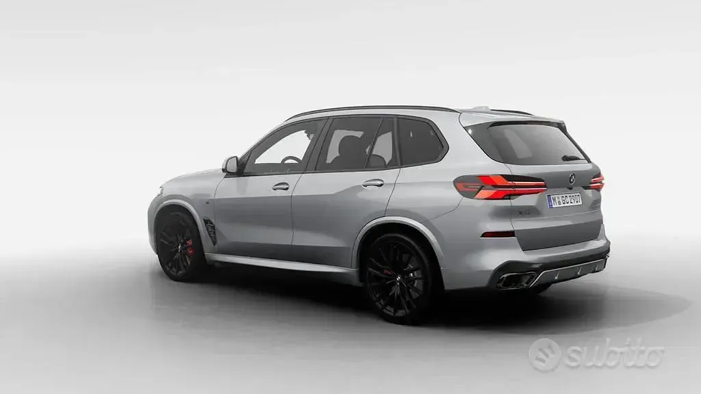 Nuova BMW X5 M Sport 286 CV (210 kW) 2026 Grigio SUV