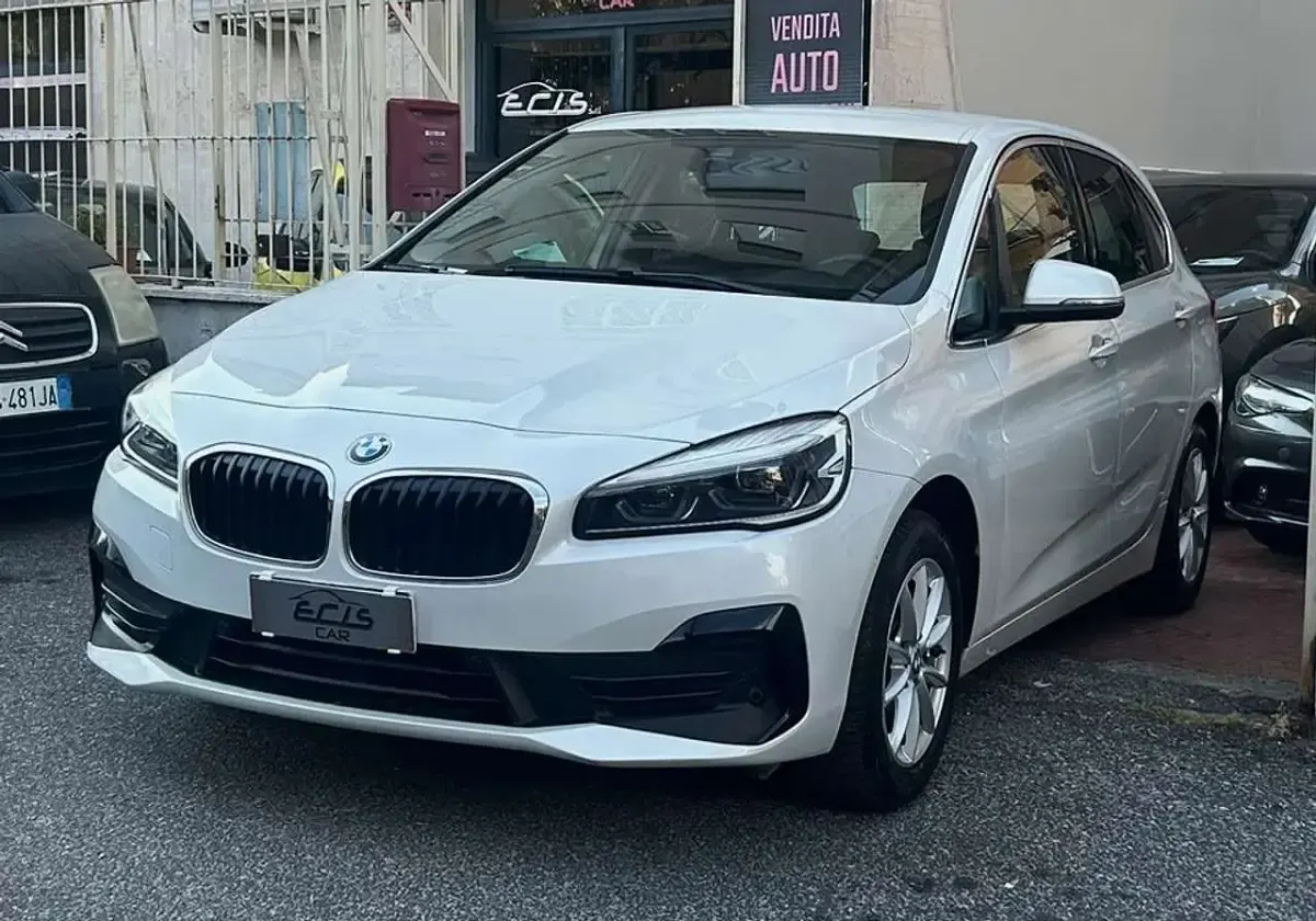 Usata BMW 216 Active Tourer 116 CV (85 kW) 2019 Bianco Monovolume