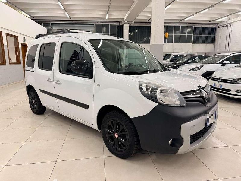 Usata Renault Kangoo Life 90 CV (66 kW) 2019 Bianco Monovolume