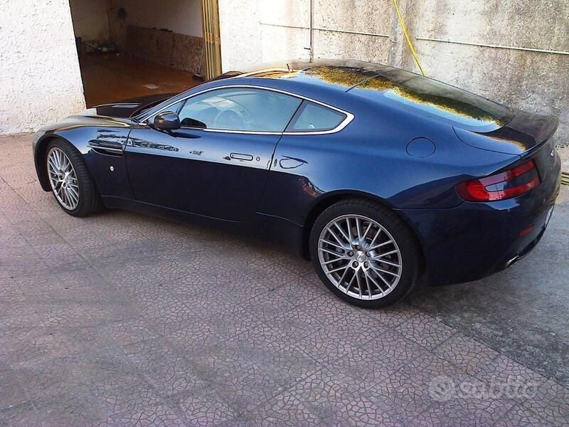 Usata Aston Martin V8 Vantage 2009 Blu Coupé