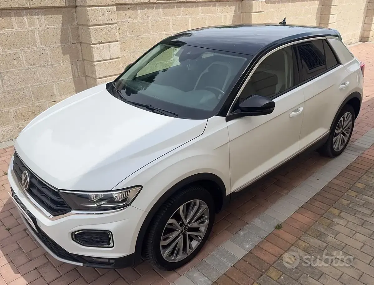 Usata VW T-Roc Advance 150 CV (110 kW) 2021 Bianco SUV
