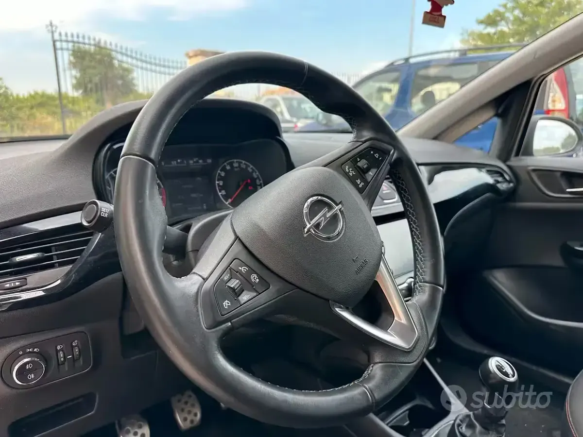Usata Opel Corsa Edition 90 CV (66 kW) 2019 Grigio Utilitaria