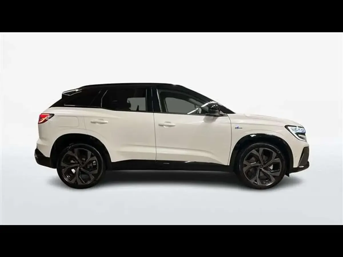 Usata Renault Austral Techno 131 CV (96 kW) 2023 Bianco SUV