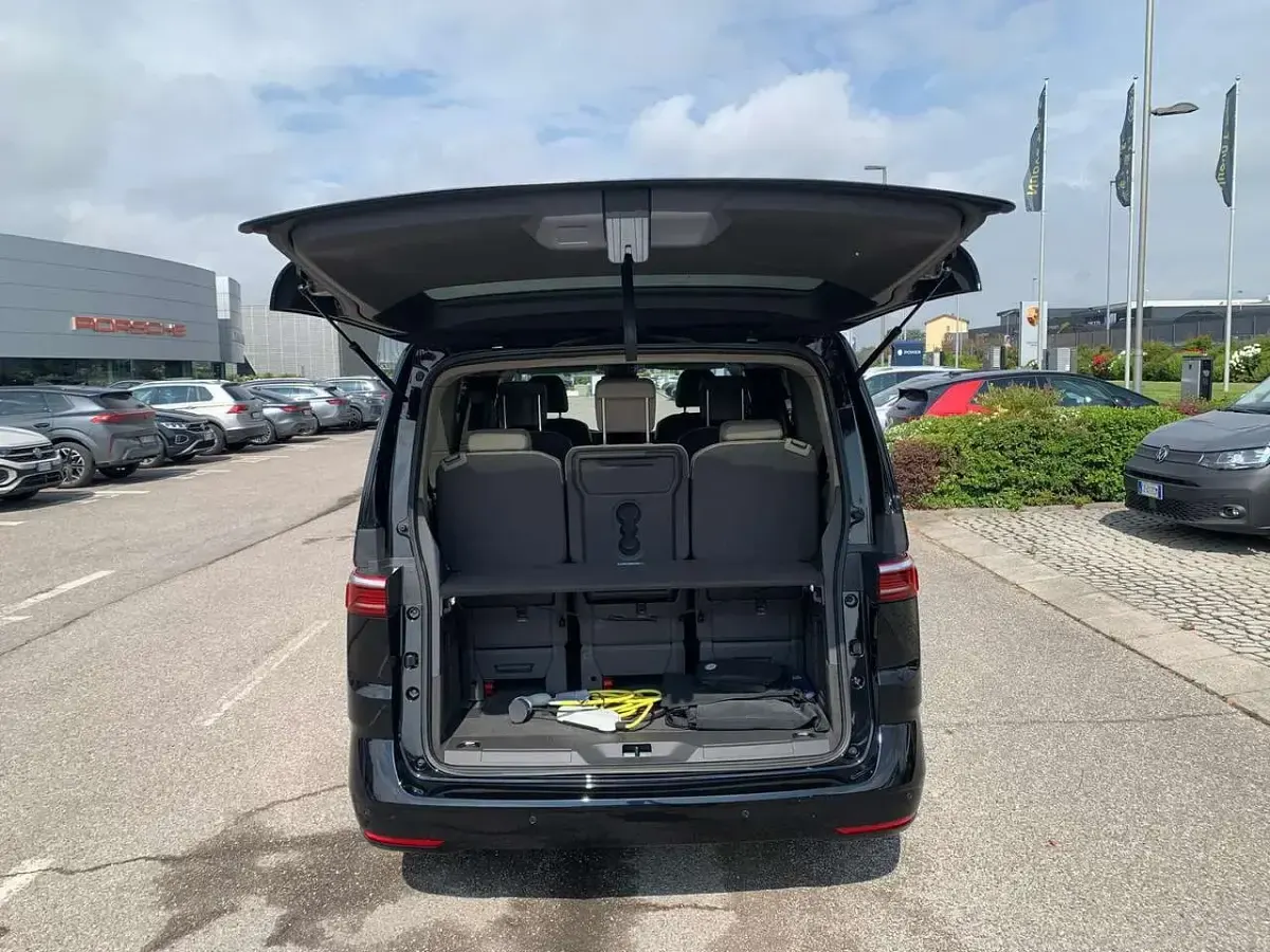Occasion VW Multivan 218 ch (160 kW) 2022 Noir Monospace