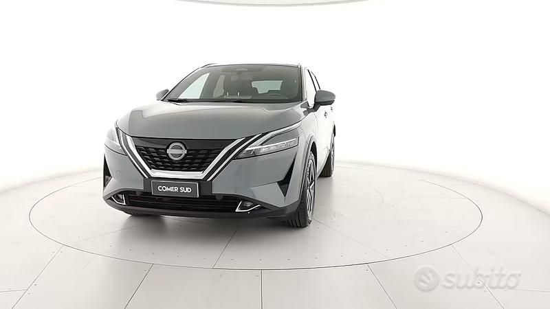 Usata Nissan Qashqai Tekna 140 CV (102 kW) 2024 Grigio SUV