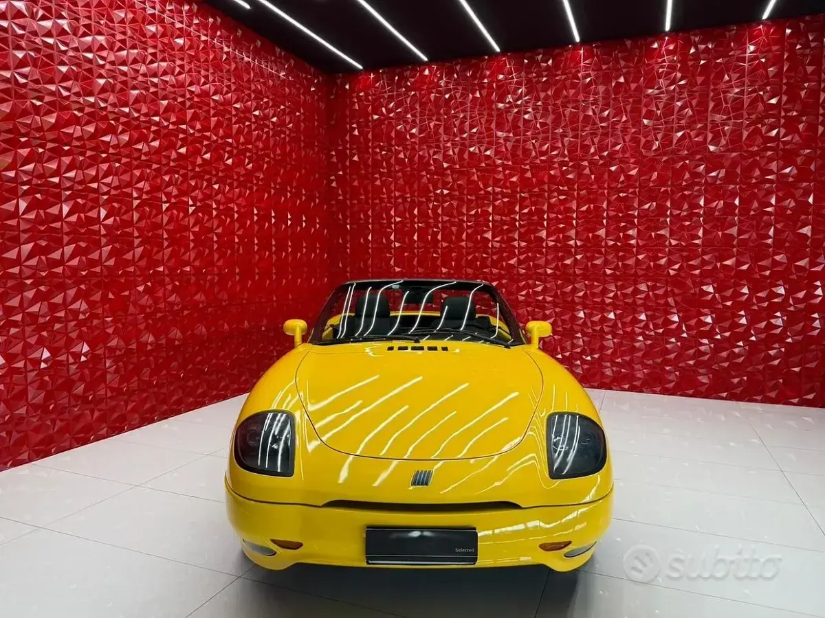 Usata Fiat Barchetta 131 CV (96 kW) 1995 Giallo Cabrio
