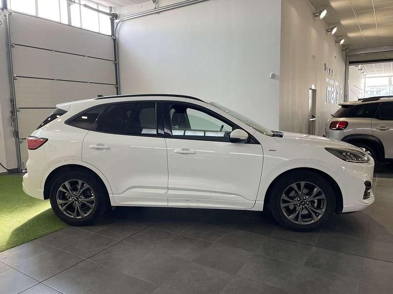 Usata Ford Kuga ST-Line 120 CV (88 kW) 2021 Bianco SUV