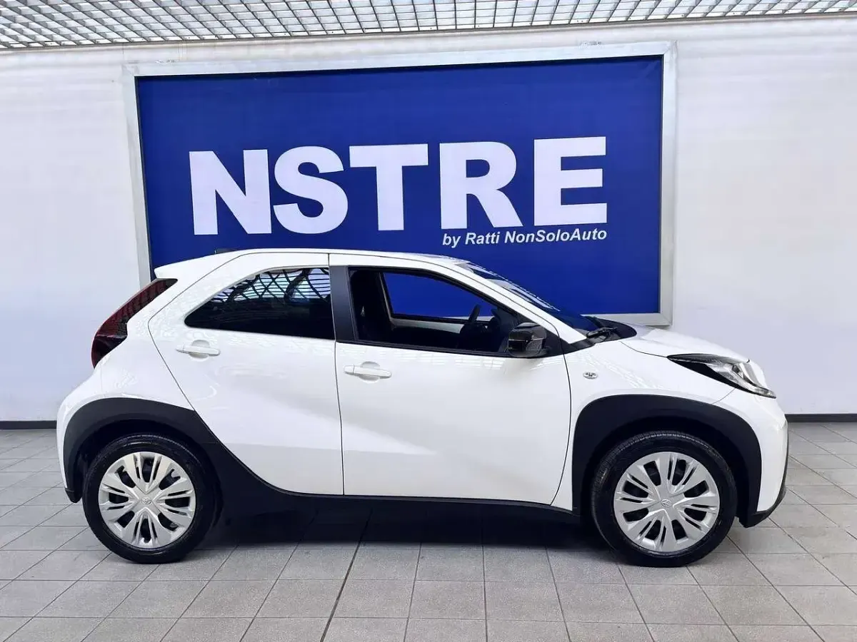 Nuova Toyota Aygo X Trend 72 CV (52 kW) 2025 Bianco SUV