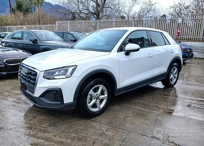 Usata Audi Q2 Business 150 CV (110 kW) 2023 Bianco SUV