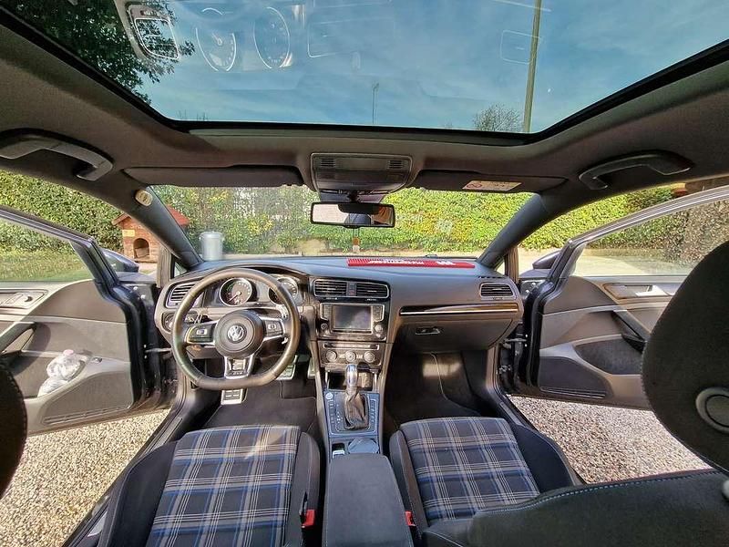 Usata VW Golf VII GTE 204 CV (150 kW) 2016