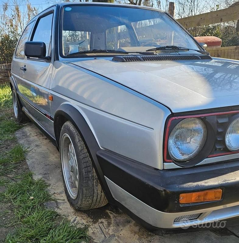 Usata VW Golf GTI 1989 Grigio Monovolume