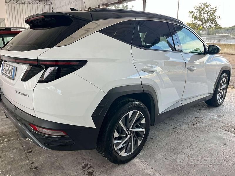 Usata Hyundai Tucson 116 CV (85 kW) 2021 Bianco SUV