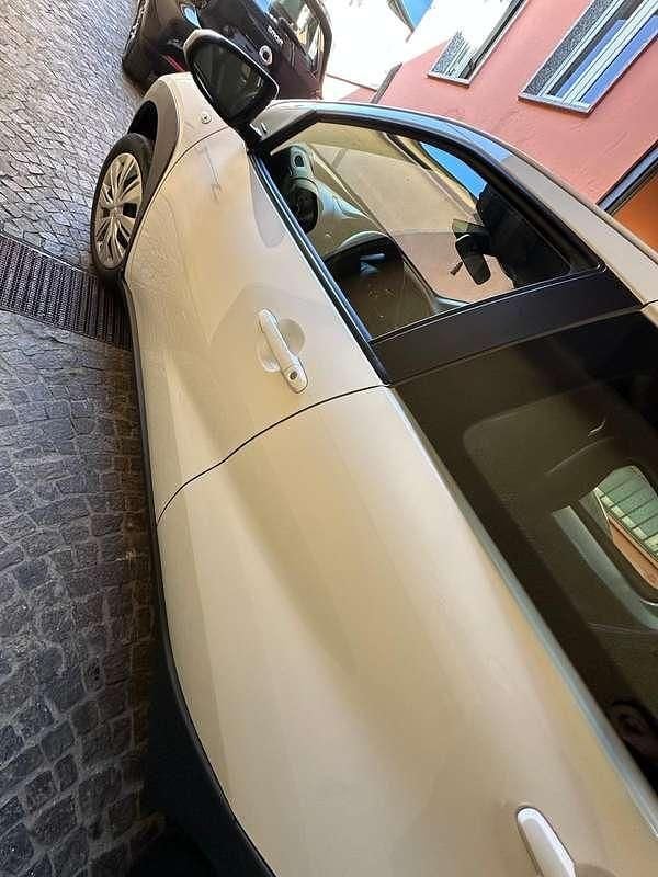 Usata Toyota Aygo X Edition 72 CV (52 kW) 2025 Nero SUV