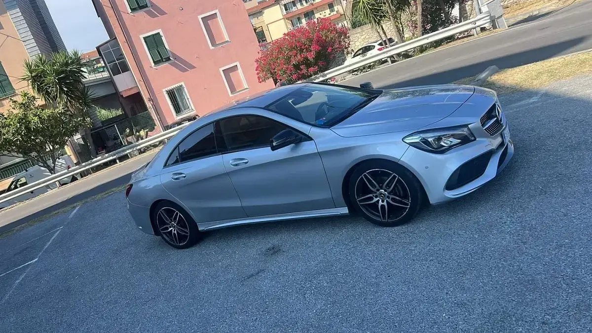Usata Mercedes CLA200 Shooting Brake Executive 150 CV (110 kW) 2019 Station wagon