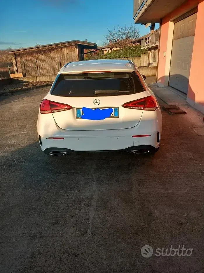 Usata Mercedes A180 116 CV (85 kW) 2019 Bianco Berlina