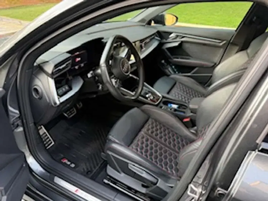 Usata Audi RS3 Ambiente 400 CV (294 kW) 2022 Grigio Berlina