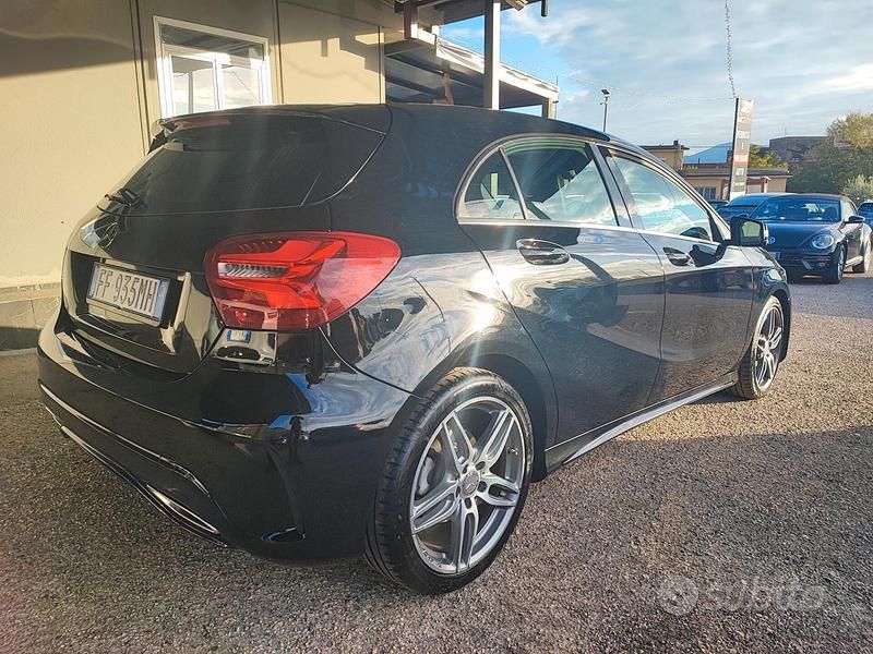 Usata Mercedes A180 Premium 109 CV (80 kW) 2016 Nero Berlina