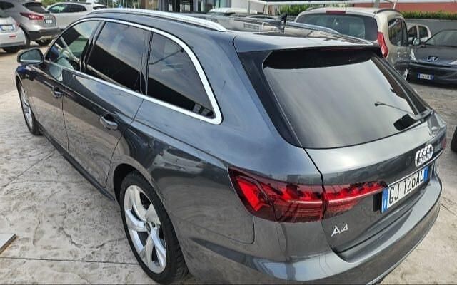 Usata Audi A4 S-Line 203 CV (149 kW) 2022 Grigio Station wagon