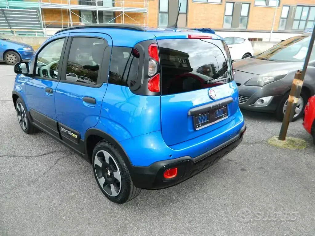 Nuova Fiat Panda 69 CV (50 kW) 2026 Giallo Utilitaria