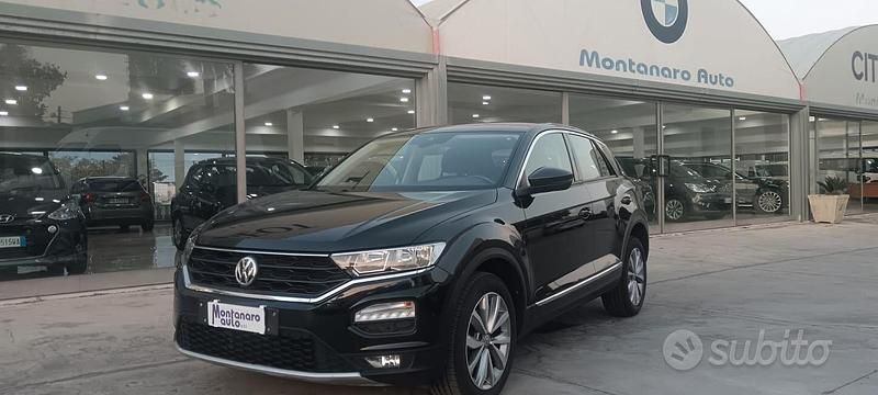 Usata VW T-Roc Style 115 CV (84 kW) 2018 Nero SUV