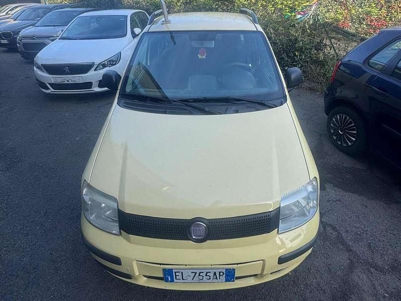 Usata Fiat Panda Dynamic 69 CV (50 kW) 2011 Giallo Utilitaria