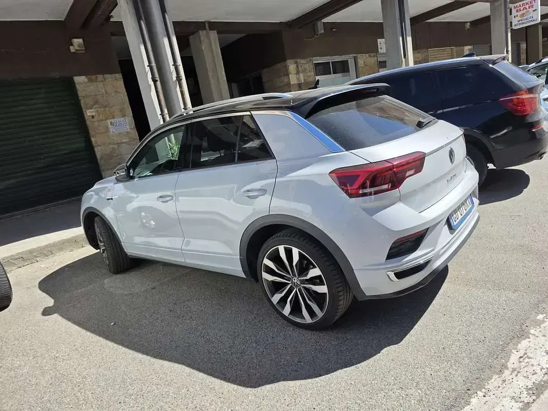 Usata VW T-Roc Sportline 150 CV (110 kW) 2021 SUV