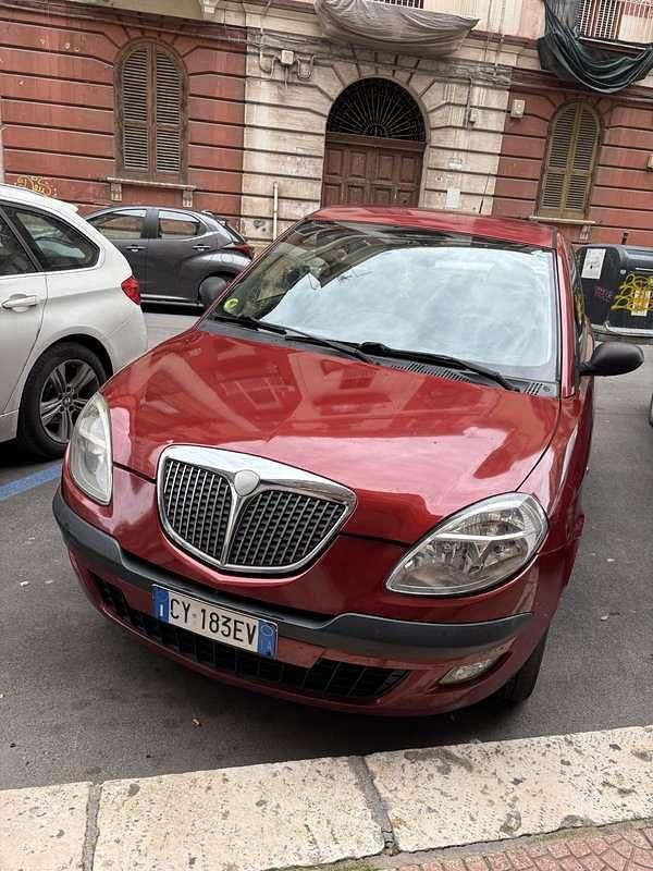 Usata Lancia Ypsilon 69 CV (50 kW) 2006 Utilitaria