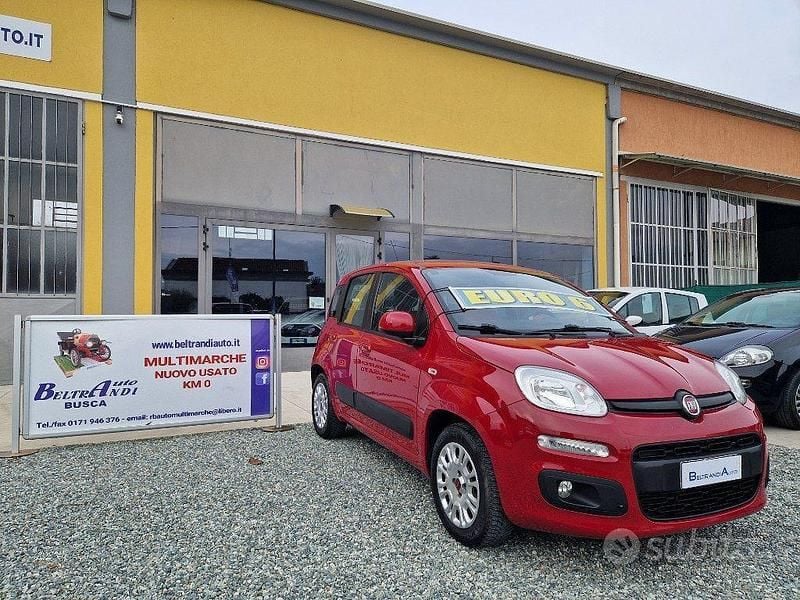 Usata Fiat Panda 69 CV (50 kW) 2015 Rosso Utilitaria