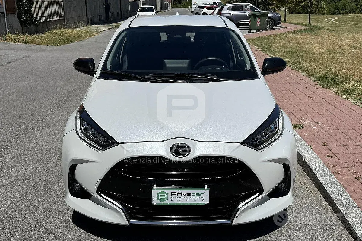 Usata Mazda 2 92 CV (67 kW) 2023 Bianco Utilitaria