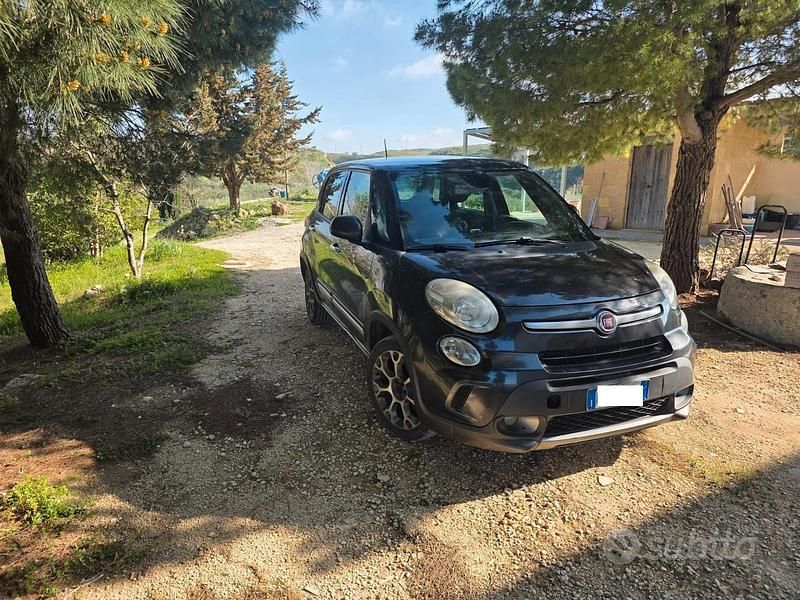 Usata Fiat 500L Trekking 105 CV (77 kW) 2014 Grigio Monovolume
